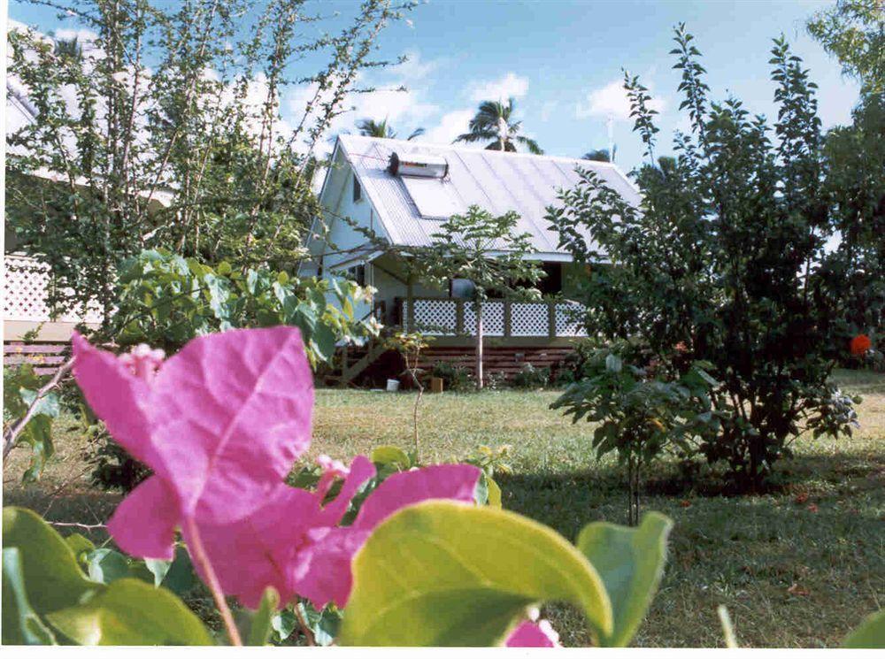 Gina'S Garden Lodges Arutanga Eksteriør bilde